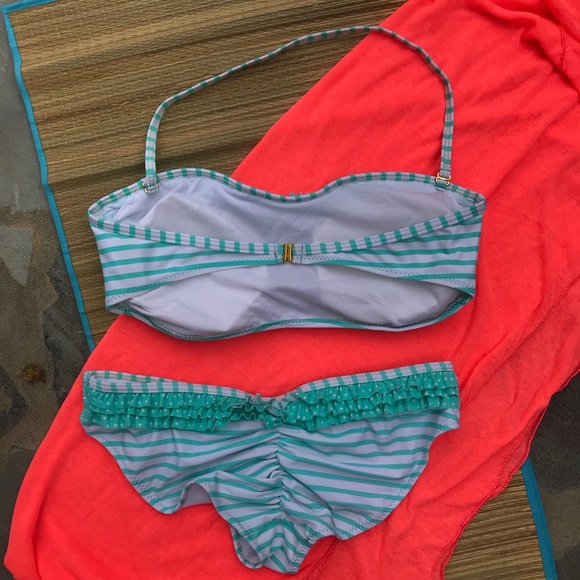 Ruffled Swimsuit- Medium/Large - Picture 3 of 6